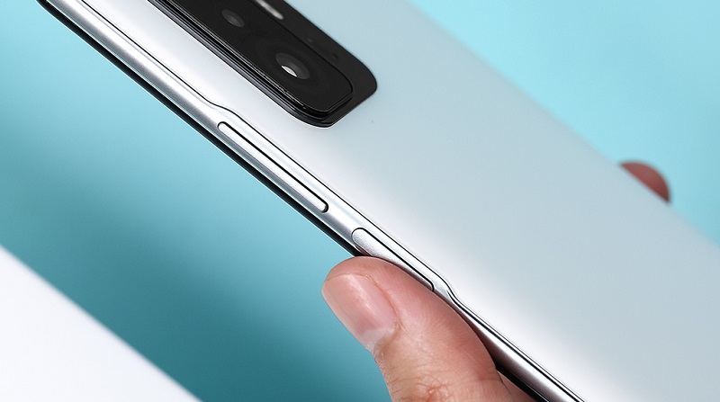 Thiết kế mỏng nhẹ, cạnh viền sang trọng của Xiaomi 11T